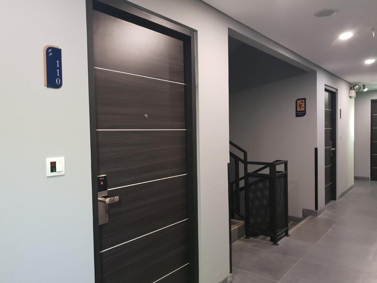 Sambina Prime Hotel Jakarta Exterior photo