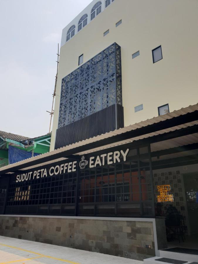 Sambina Prime Hotel Jakarta Exterior photo